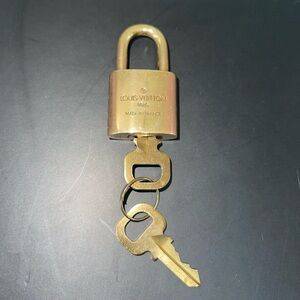 Authentic Louis Vuitton lock and key 306